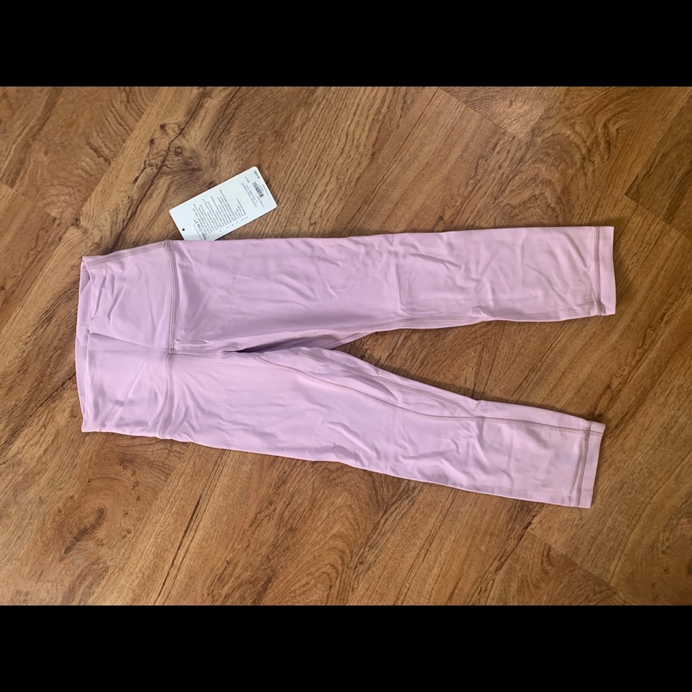 Lululemon Align crop leggings- never worn